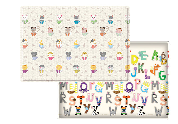 Cats in Cups Playmat 190 × 130 cm