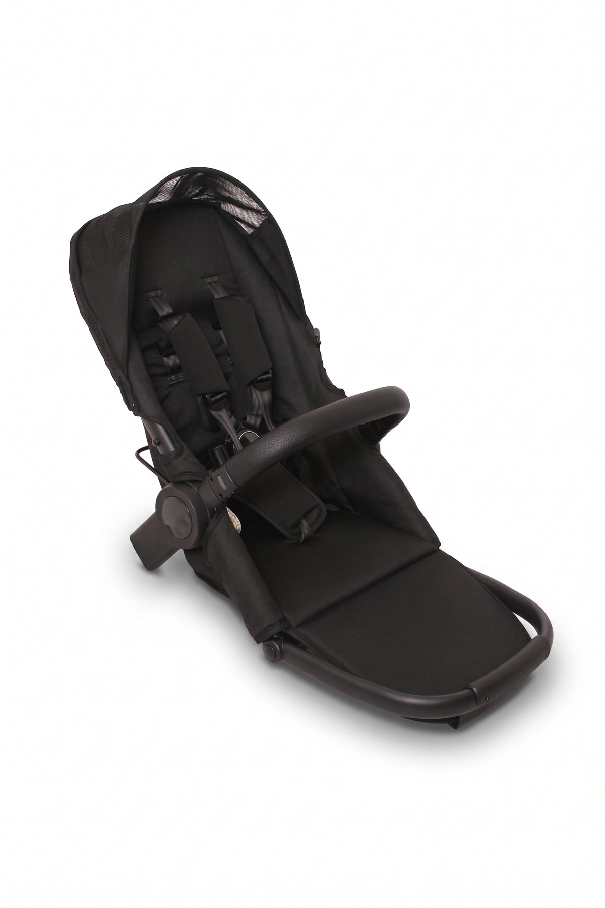 Neo Duo Seat — Seat without canopy or liner, three-quarter view