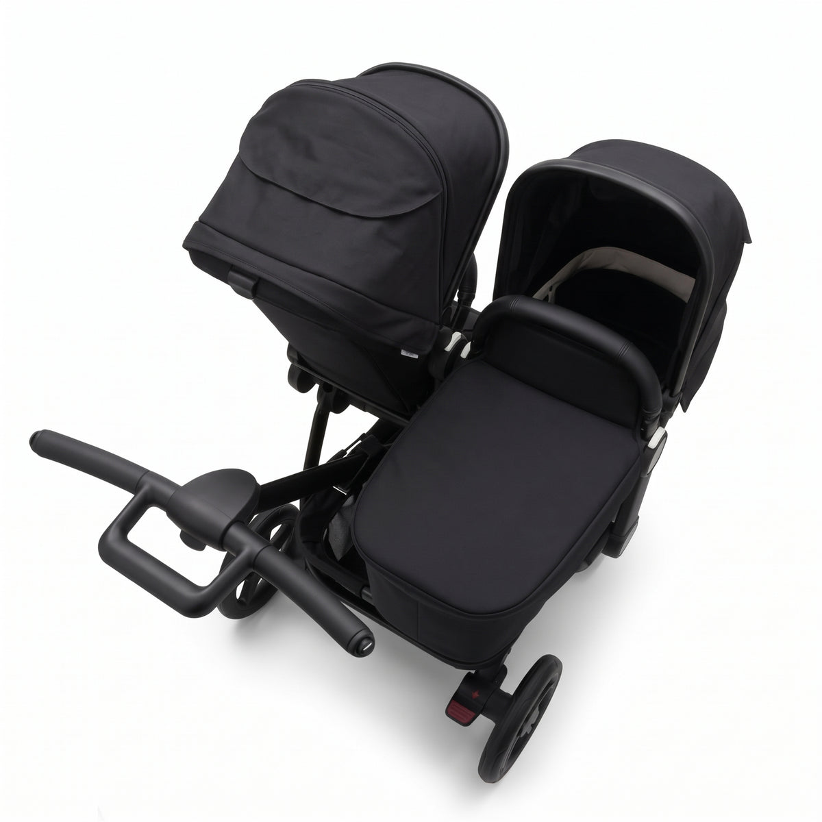 Neo Duo Seat — Ebony — shown on the frame 21