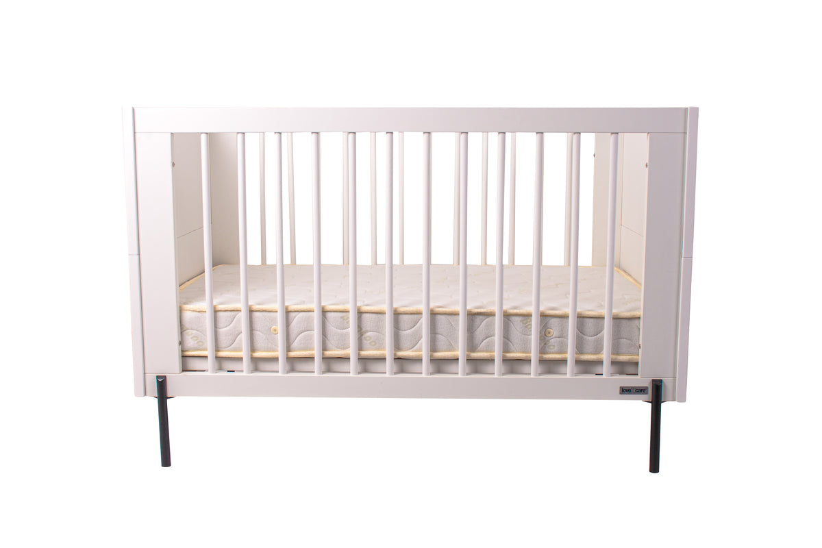Waves Cot — base in low position