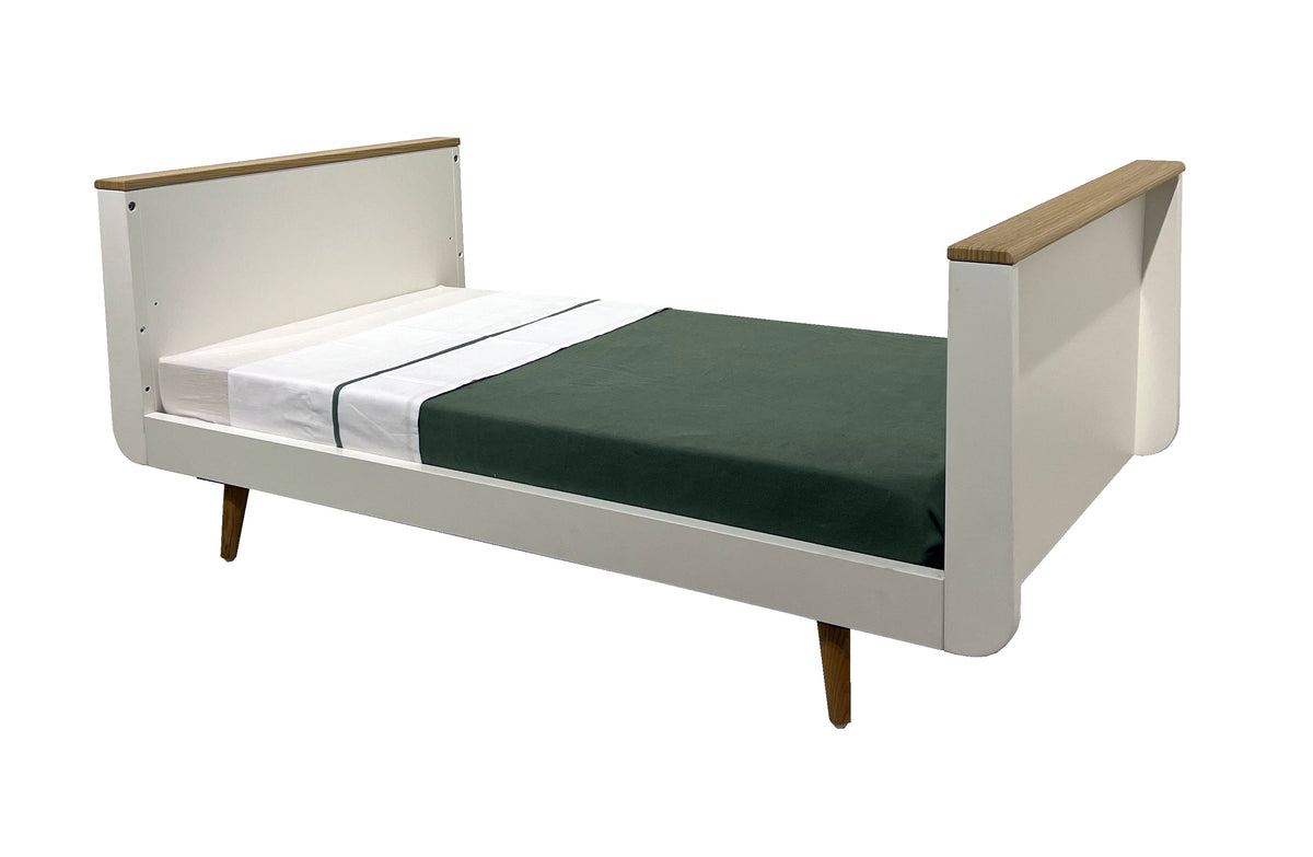 Santorini Cot as a junior bed