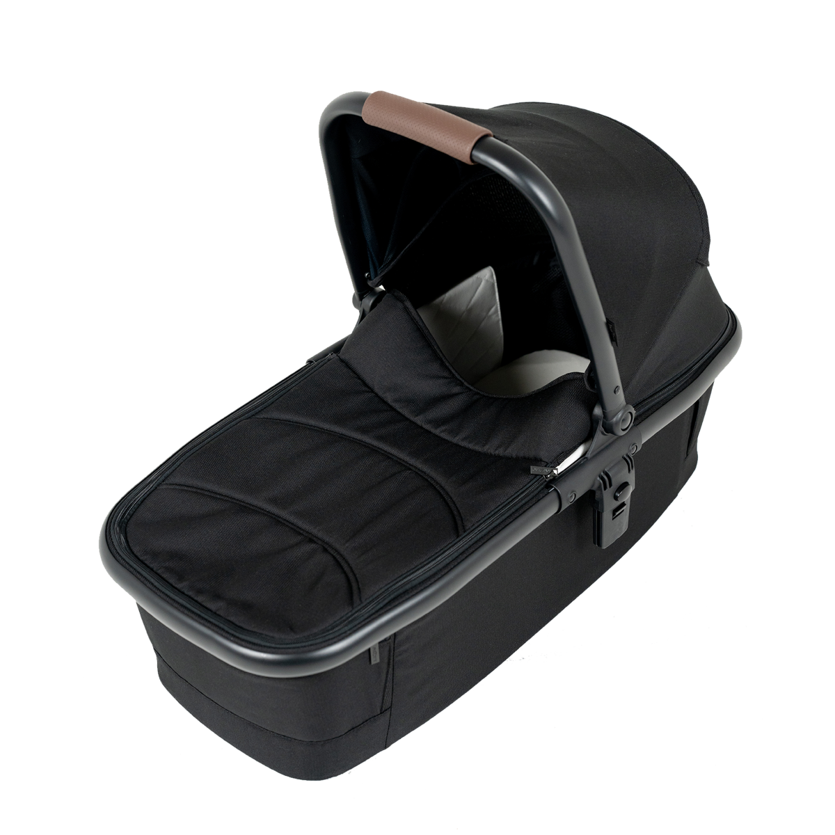 Neo Carry Cot — Ebony — apron on