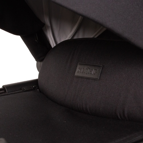 Phantom Carry Cot – Black - Image 7